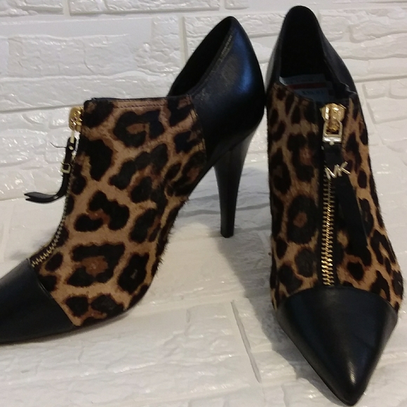 MICHAEL KORS - Picture 2 of 4